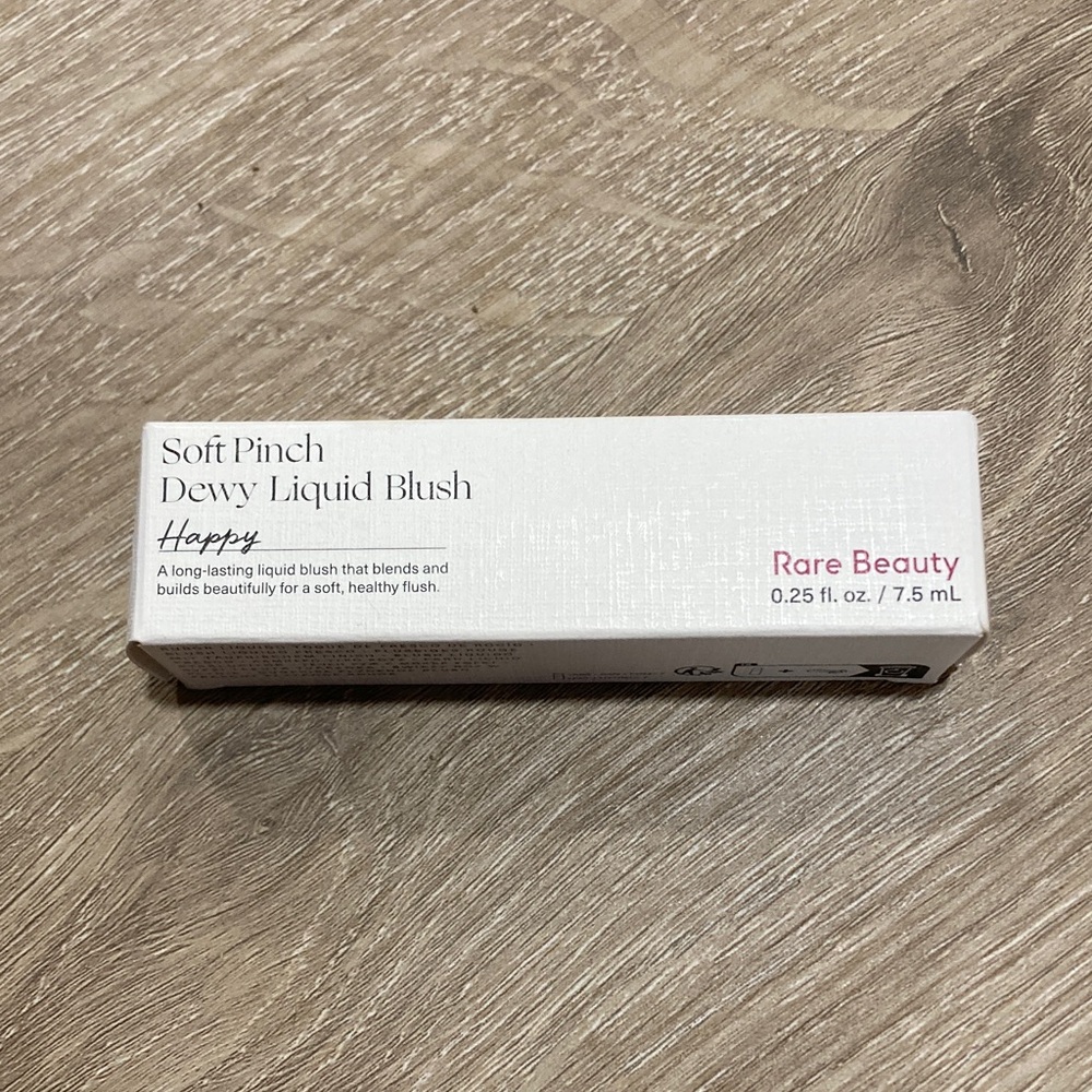 Rare Beauty NWT Soft Pinch Liquid Blush Retails $25 Cool Pink Dewy Shade Happy